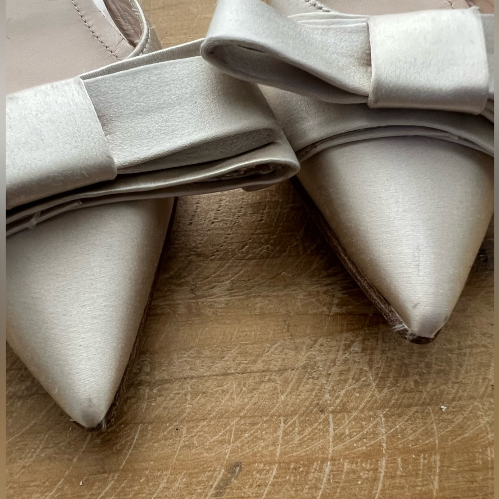 BeautiiSoles By Robyn Shreiber Ella Ivory Flats Made in Italy Women's Size 6 New - Picture 3 of 8